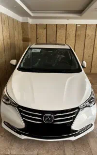 فردا ۵۱۱ مدل ۱۴۰۳ کارکرد ۷۰۰ کیلومتر