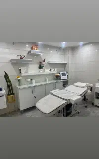ست تخت و صندلی تابوره آرایشگاهی