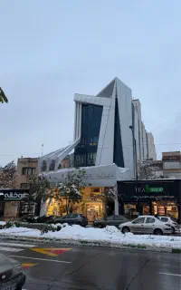 تنها ساختمان صفر اداری*حاشیه سجاد* ۸۰متر*فول*مستر
