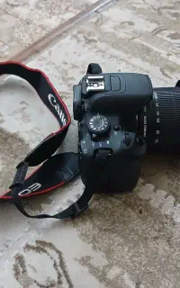 دوربین کنون ۷۰۰D