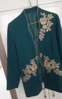 کت سنگ دوزی شده