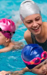 آموزش شنا مخصوص بانوان