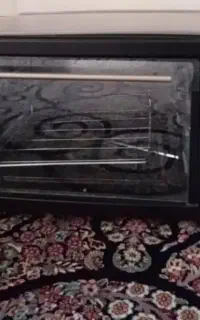 توستر درحد ‌ رنگ نقره ای