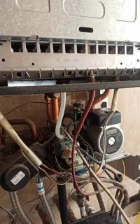 تعمیر، سرویس و عیب‌یابی تخصصی انواع پکیج در محل