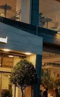 باریستا ـ صندوق دار خانم ـ نیرو جهت آبمیوه و بستنی