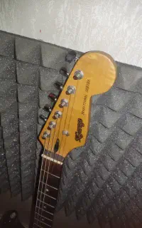 گیتار الکتریک اورجینال کره ای k.garage