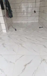 کاشیکاری سنگکاری موزائیک پله بین کابینت بندکشی