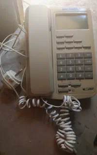 تلفن رومیزی