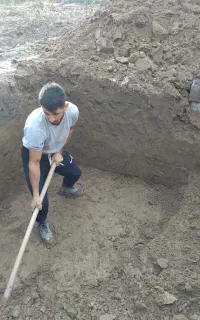 چاه سبتینگ بنایی سیمان کاری تخریب پی کنی حمل مصالح