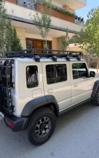 سوزوکی جیمنی ۵ درب