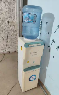 آبسرد کن ایسکول در حد نو