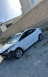 تصادفی هیوندا النترا۲۰۱۴