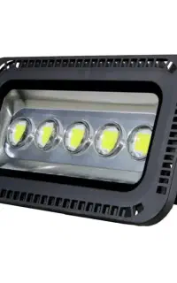 تعمیرات انواع لامپ پنل پرژکتور LED