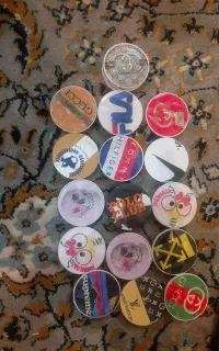 پشت گوشی