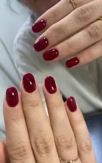 کاشت ناخن فقط برای ۵نفر ۵۰۰