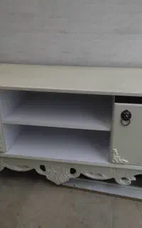 میز تلویزیون سالم