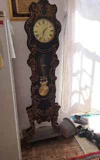 ساعت دیواری تمام چوب