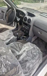 پرایدوانت سفید