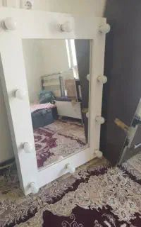 به علت جا به جایی به فروش میرسند