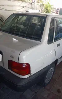 پراید ۸۴ بی رنگ