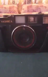 دوربین یاشیکا کلکسیونی