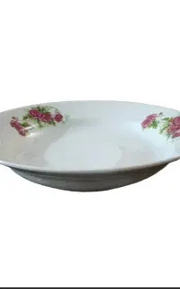 تعداد زیادی گل قرمزی