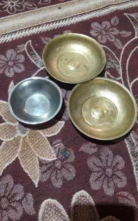 کاسه قدیمی.داخلش سوره یاسین حک شده