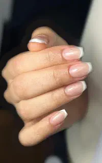 کاشت ناخن طبیعی بدون ضخامت پدیکور و کفسابی اسپادست