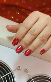 خدمات کاشت ناخن