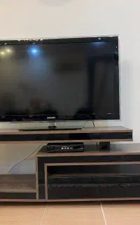 میز تلوزیون ام دی اف