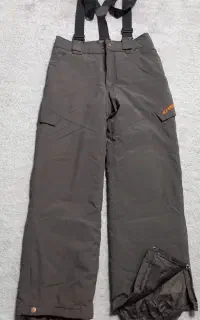 شلوار کوه نوردی .ورزشهای زمستانی .موتور