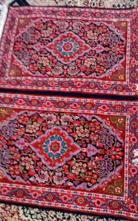 دو عدد فرش دست باف تمیز عالی