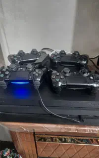 PS4 پرو چهار دسته