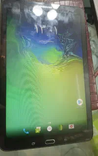 تبلت تب E