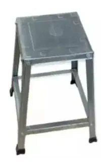 چهارپایه فلزی گالوانیزه