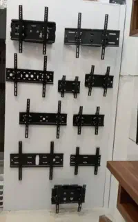پایه براکت دیواری تلوزیون مدل بازویی جک دارسام تک