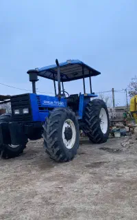 تراکتور نیوهلند