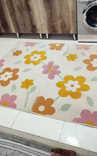 گلیم فرش نو‌ و کاملا سالم