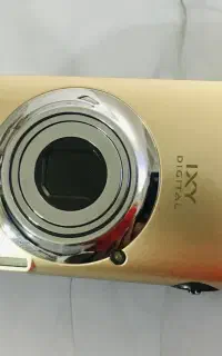 دوربین  کاملا نو