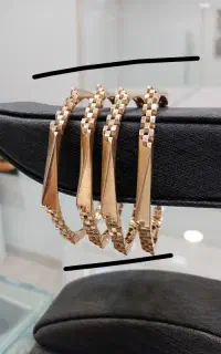 س رمایه  آزاد  هست