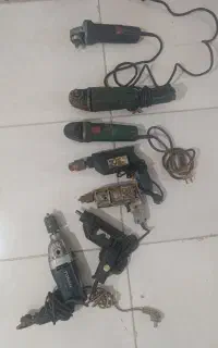 چهار عدد فرز ۴ عدد دلر نیاز به تعمیر