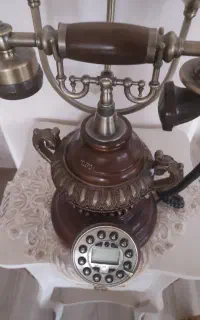 تلفن رومیزی