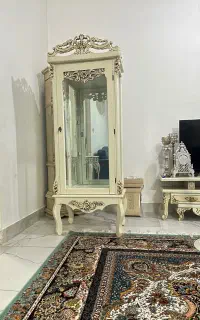 ویترین چوبی منبت کاری
