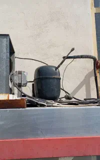 یخچال تک درب