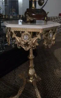 میز دکوری برنج ( برنز )