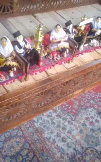 تخت سنتی تزیینی
