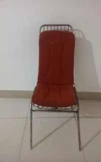 صندلی فلزی