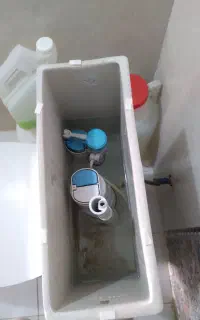 لوله کشی آب وفاظلاب وتعمیرات رفع نم وچکه و..