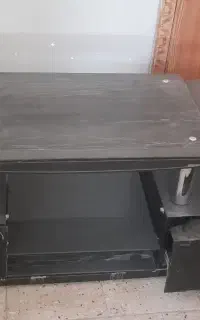 میزی تلویزیون شیشه ای