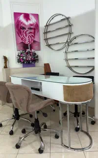 اجاره میز ناخن فقط 2.500